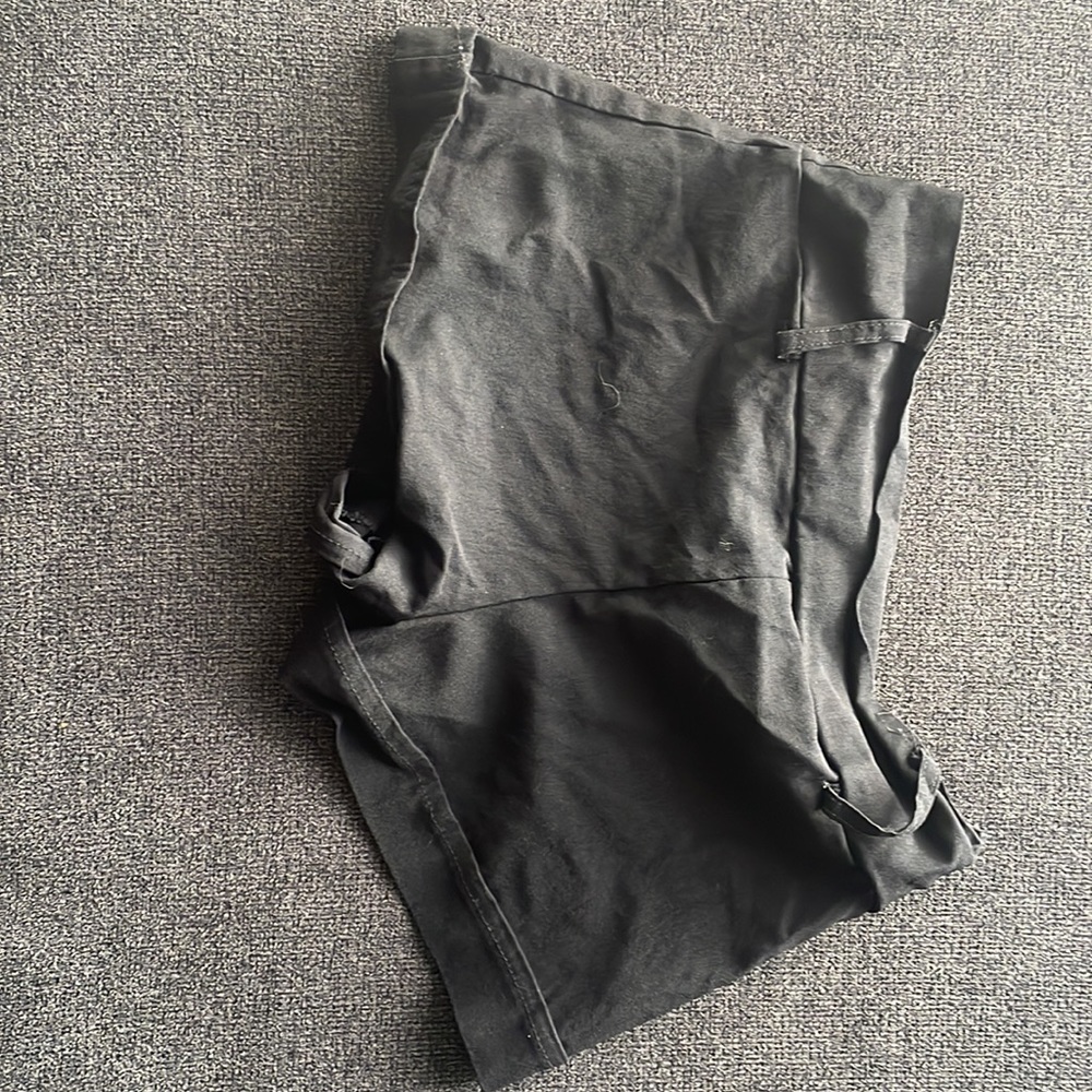 Mini shorts - Picture 2 of 3